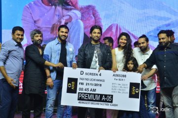 Padi Padi Leche Manasu Movie Pre Release Event